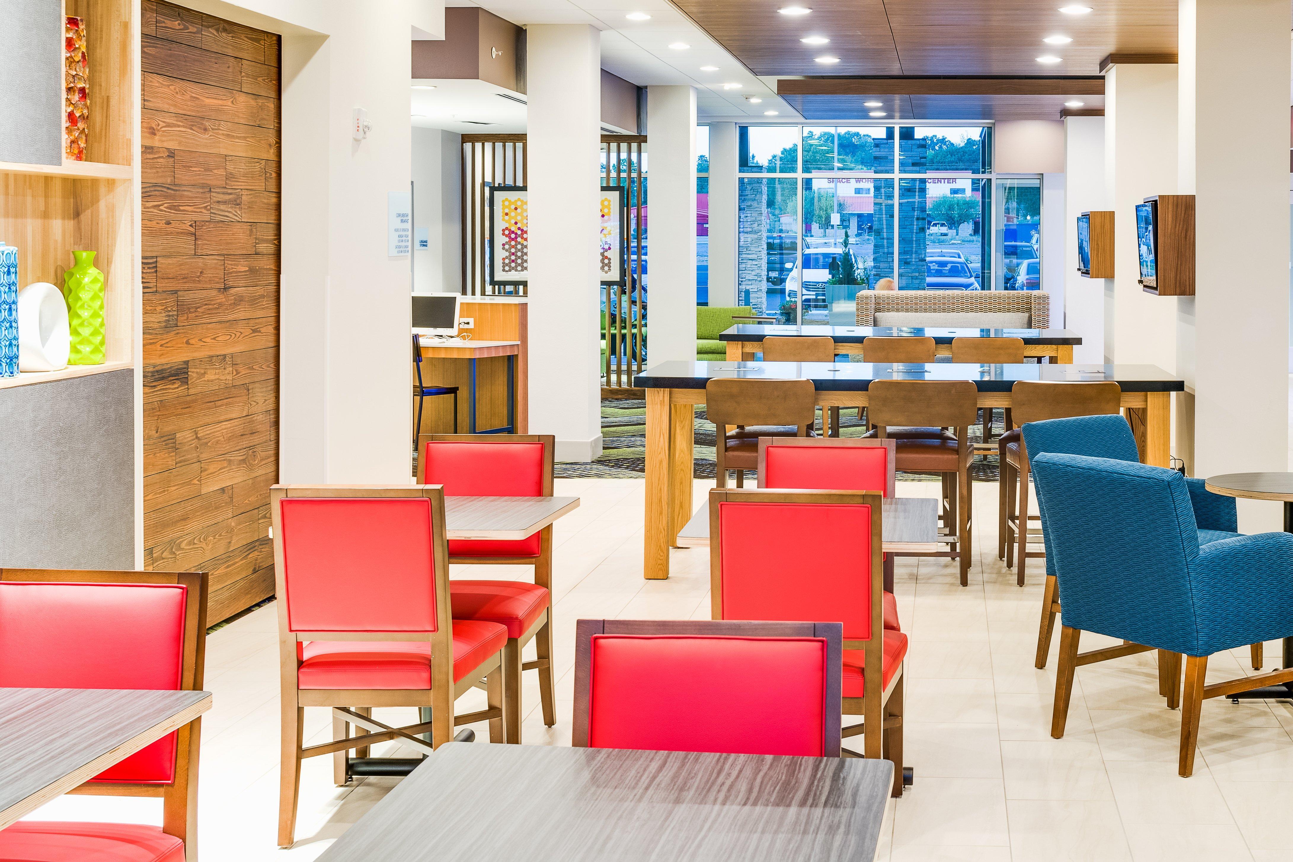 Holiday Inn Express & Suites Russellville By Ihg Εξωτερικό φωτογραφία